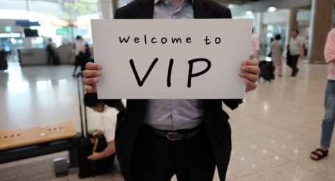 Встреча с табличкой в аэропорту